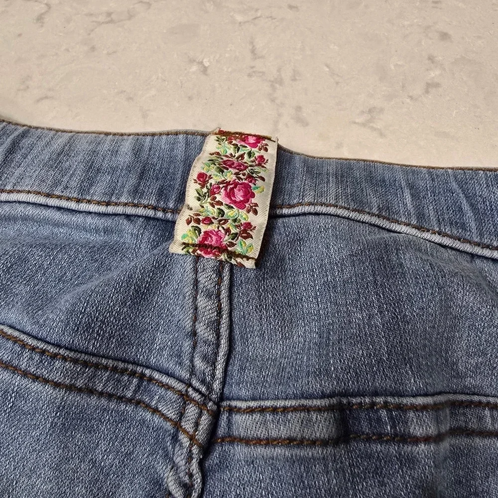 Matilda Jane Boho Floral Trim Straight Leg Jeans Light Wash Blue Girls Sz 12
